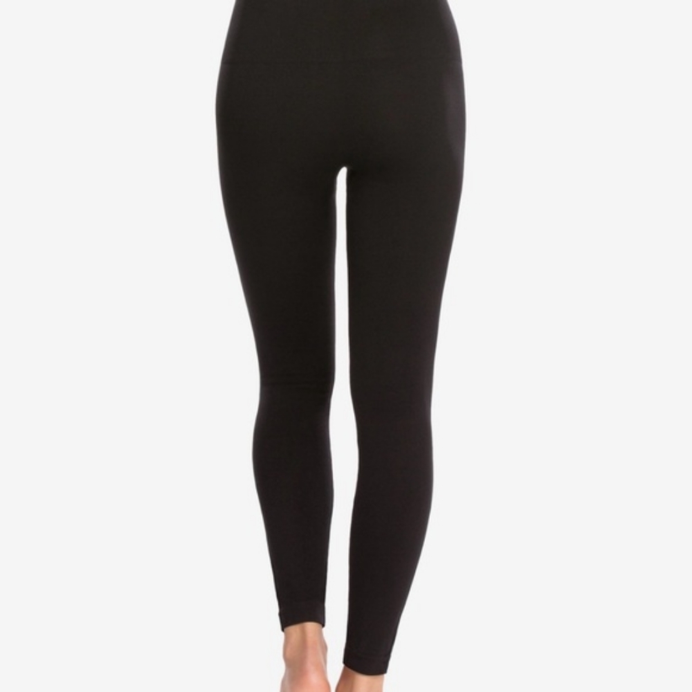 Spanx Solid Black Stretch Pull On Compression Sha… - image 7